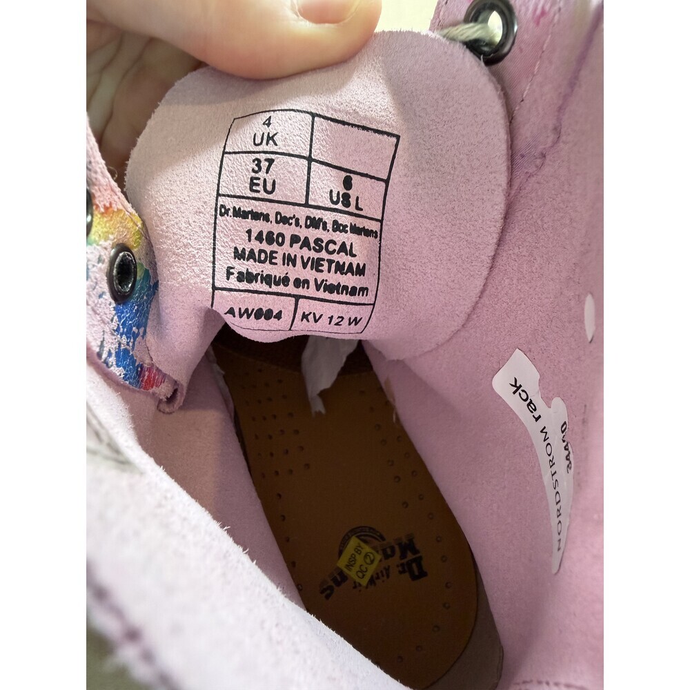 Dr. Martens 1460 Pascal Pink Floral 8-Eye Boots Women's Size 6 NWT - Picture 6 of 8